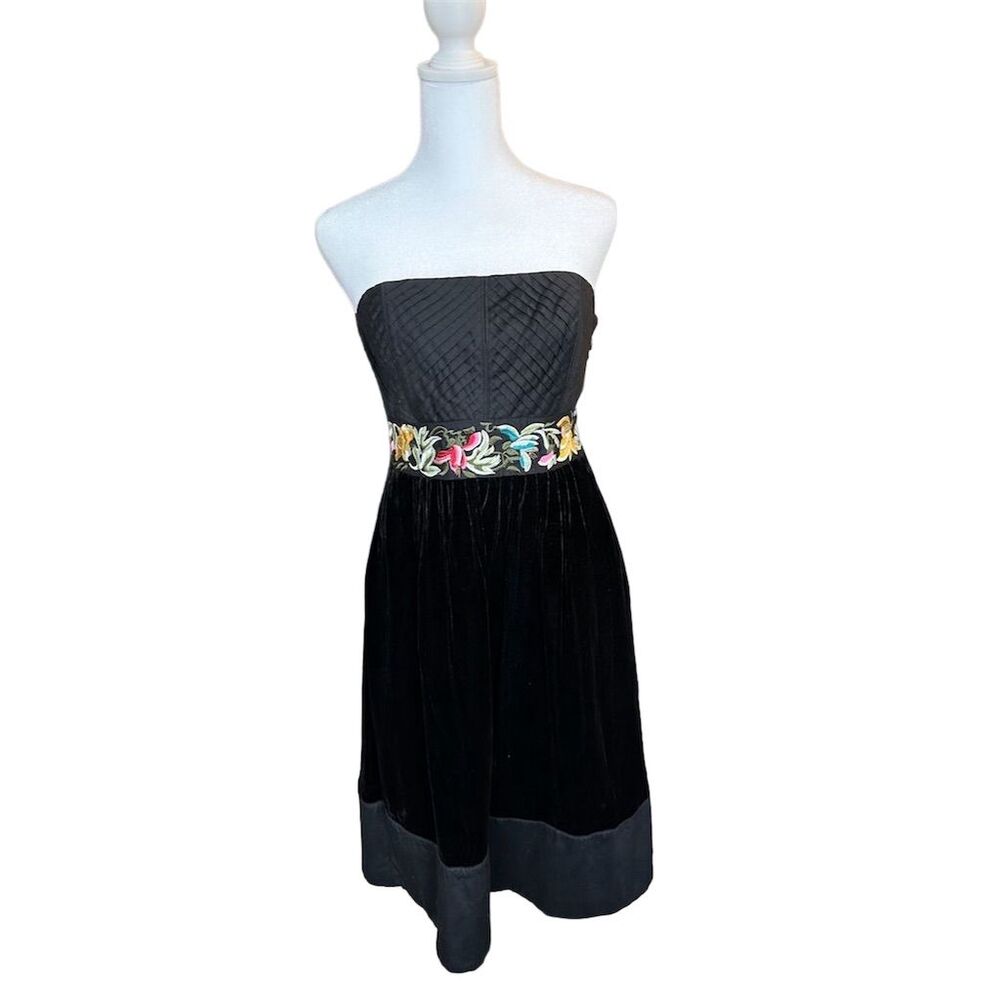 Anthropologie Floreat Women's Strapless Black Floral Embroidered Dress Size 2